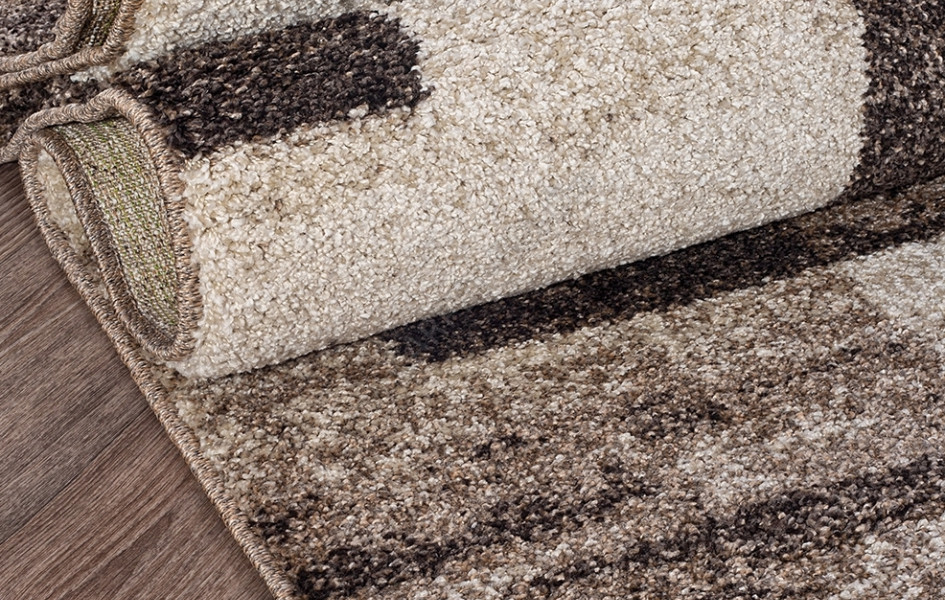 Ковер с длинным ворсом из синтетики PLATINUM T635 - BEIGE